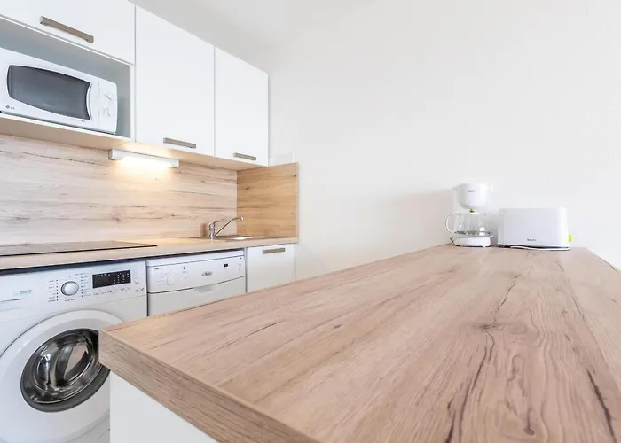 Appartement de 47m² avec terrasse face à la mer, 6 personnes - FR-1-472A-226 * Sète