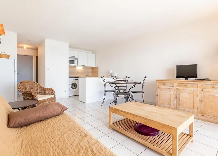 Appartement de 47m² avec terrasse face à la mer, 6 personnes - FR-1-472A-226 *