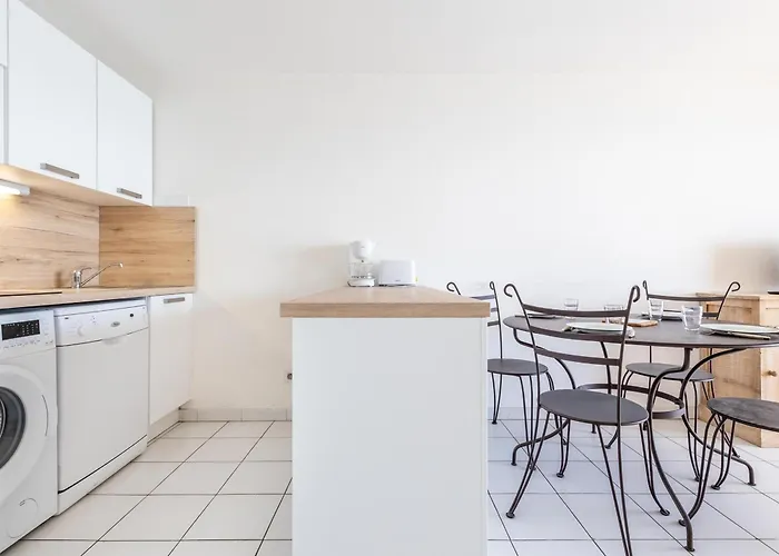 Appartement de 47m² avec terrasse face à la mer, 6 personnes - FR-1-472A-226 Sète