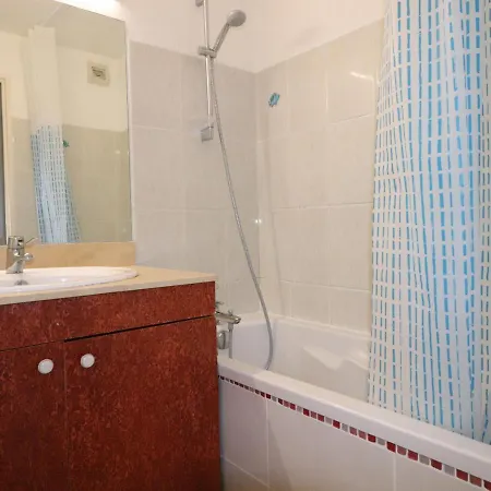 Sète, 3 Pièces, 6 Personnes - Fr-1-472a-226 Sète