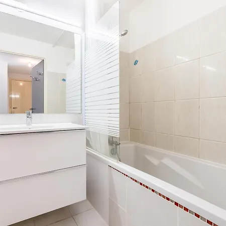 De 47m² Avec Terrasse Face A La Mer, 6 Personnes - Fr-1-472a-226 Apartmán Sète